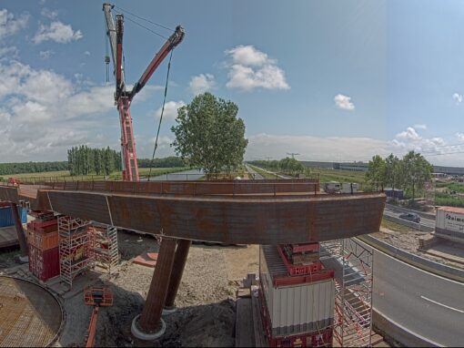 Fiets- en Voetgangersbrug over de Waterlandseweg